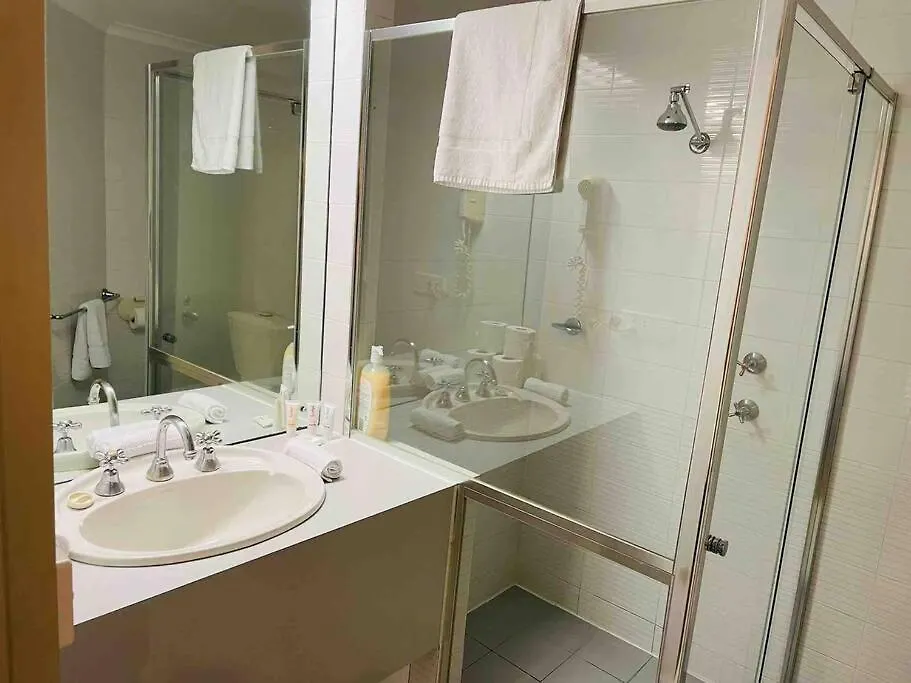 アパート 438/247 Entire 1Br Exhotel Room In The Heart Of City アデレード