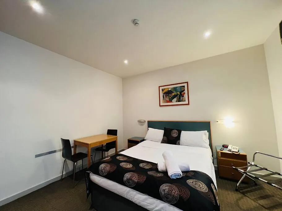 438/247 Entire 1Br Exhotel Room In The Heart Of City アデレード